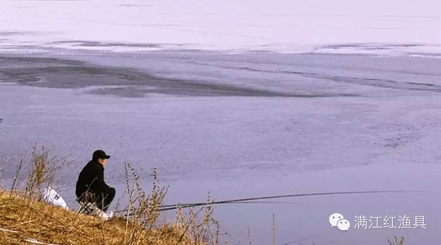 寒冬水库钓鲫鱼的实用钓组与技巧