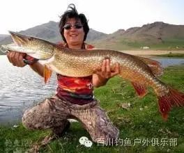 蒙古国钓鱼视频