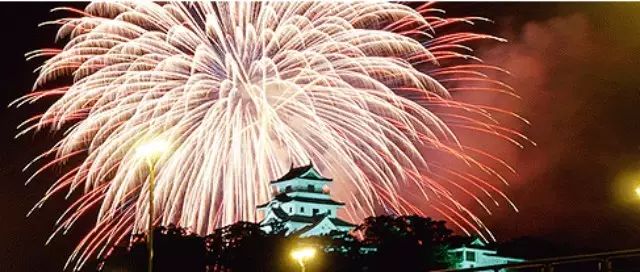来自九州的官方邀请：仲夏夜的花火大会LOCO暑假世界行