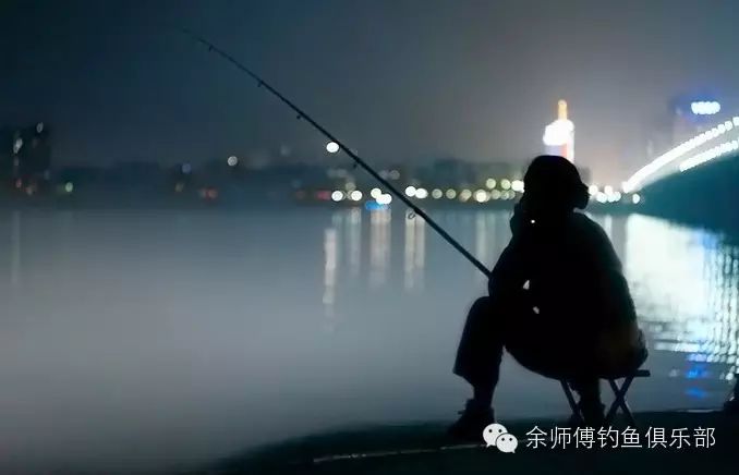 【钓鱼技巧】夜钓上鱼的最佳时间段！！