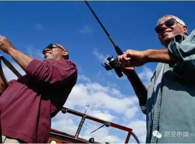 【钓鱼杂谈】你不知道的钓鱼法规：每天只能钓两条鱼？