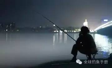夏天如何钓鱼技巧之夏天夜钓流水钓鱼技巧