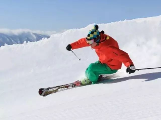 日本学生交流，粉雪天堂滑雪，抢闸出游！| 青禾旅读