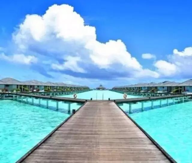 一起看海发呆、一起垂钓出海，直至天荒地老……马尔代夫太阳岛