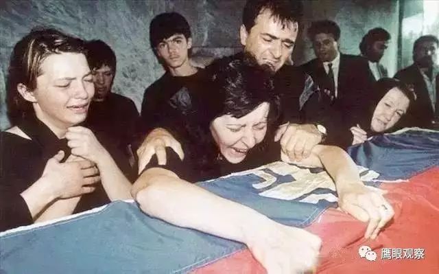 南斯拉夫上空的30万冤魂告诉我们：宗教是一把切割国家的刀