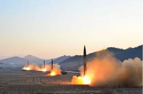 博弈 | 日媒称朝鲜恐让日本陷入“绝境危机” 即使部署“萨德”也没用