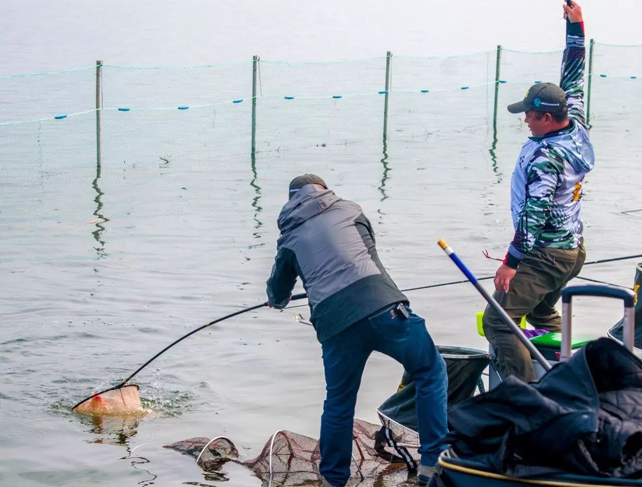汉丰湖钓鱼大赛比过年都热闹，快来赏图！
