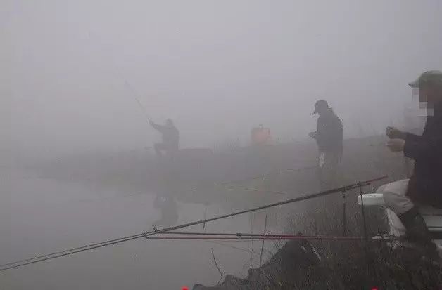 雾霾天气下钓鱼，这些是你必须看的