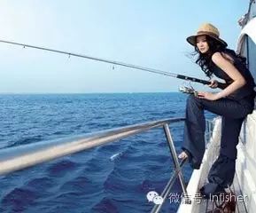 【海钓视频】海钓视频 匀速摇 美女爱钓鱼
