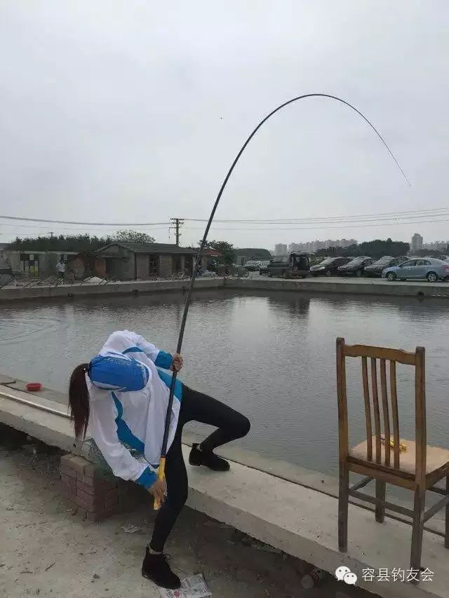 容县钓友会告诉你冬天钓鱼的技巧