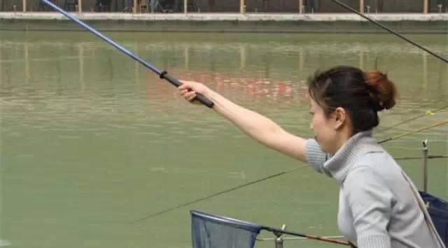 会钓鱼的女人最具诱惑力