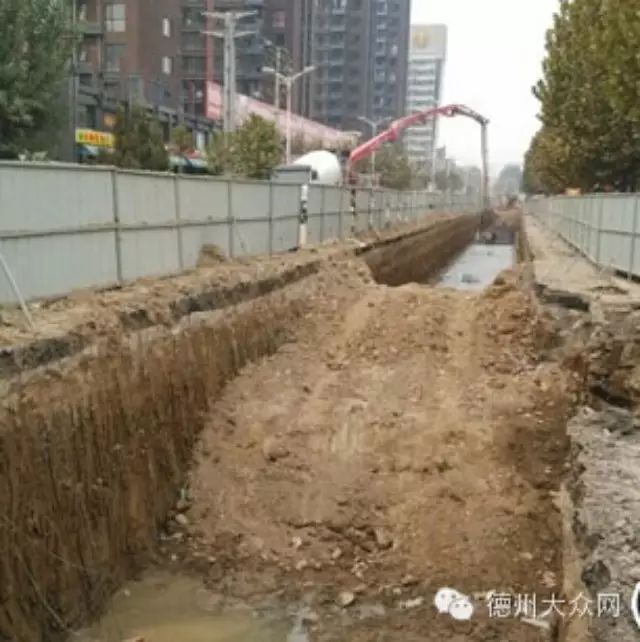 【便民】南部生态片区污水管网改造致开发区行路难 年底能修复