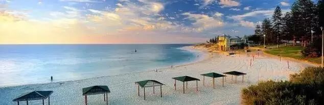 2017年澳洲最美海滩名单出炉！万中挑一的 NO.1 圣地，原来就是它...