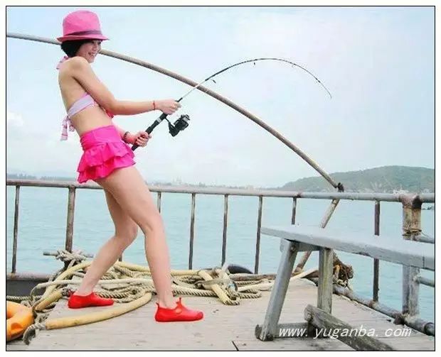 会钓鱼的女人最吸引人了!