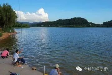 大江大河巧钓鱼的技巧
